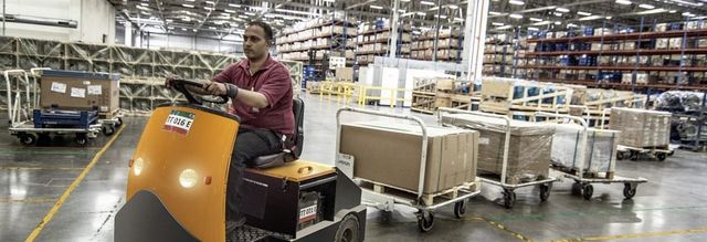 Buyer’s Guide to Sourcing & Selling Wholesale Merchandise